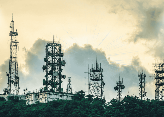 Infrastruktur Telekomunikasi: Pondasi Utama Koneksi Internet